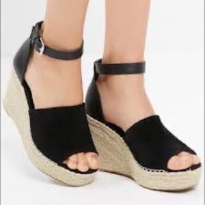 STEVE MADDEN HAYLEN WEDGE SANDALS